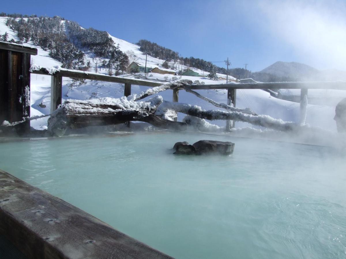 Manza Onsen Nisshinkan Цумаґой Екстер'єр фото